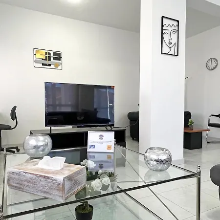 Albert's Center 101k Апартаменты