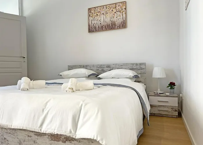 Апартаменты Albert's Center 101k Ларнака