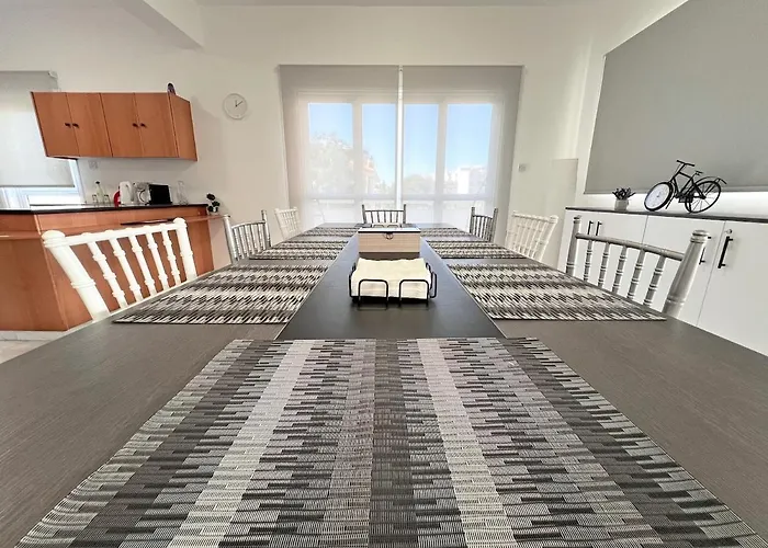 Albert's Center 101k Апартаменты