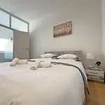 Appartement Albert's Center 101k *